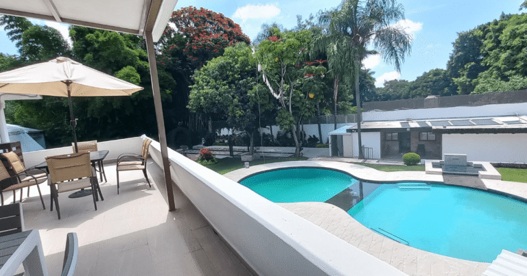 Allegra Suites Alberca