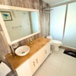 Pedregal 20, baño de la casa